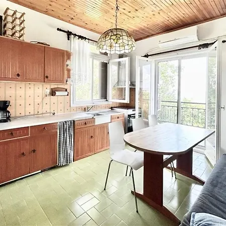 Apartment Lefka First Line House 2 Bedrooms 7 Guests *