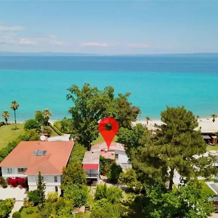 Lefka First Line House 2 Bedrooms 7 Guests *